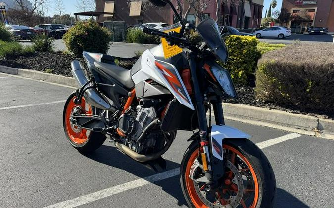 2020 KTM 890 Duke R