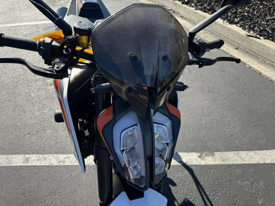 2020 KTM 890 Duke R