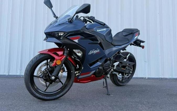 2026 Kawasaki Ninja 500 ABS Metallic Matte Twilight Blue