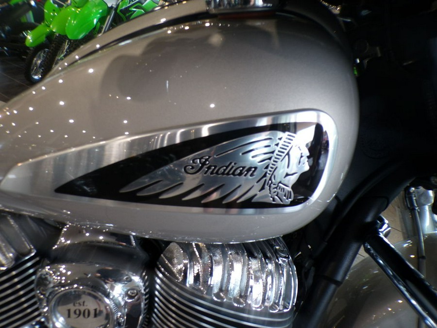 2022 Indian Motorcycle® Chieftain® Limited Silver Quartz Metallic