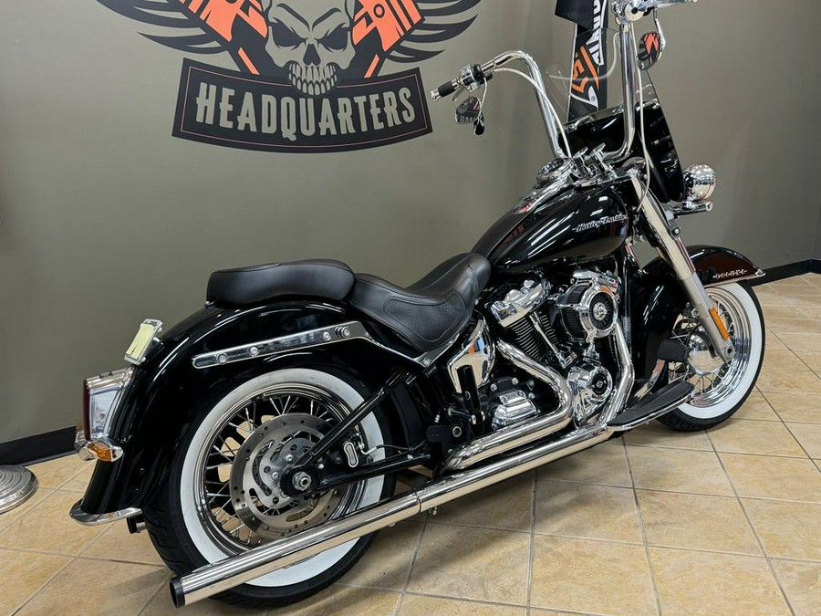 2019 Harley-Davidson Softail® Deluxe