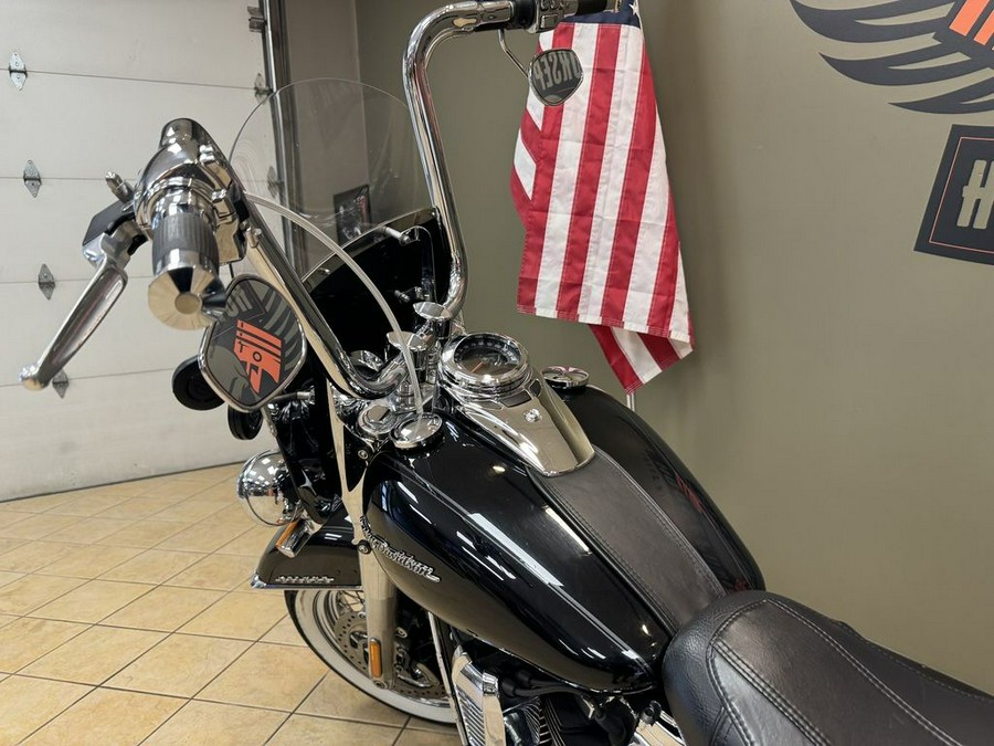 2019 Harley-Davidson Softail® Deluxe