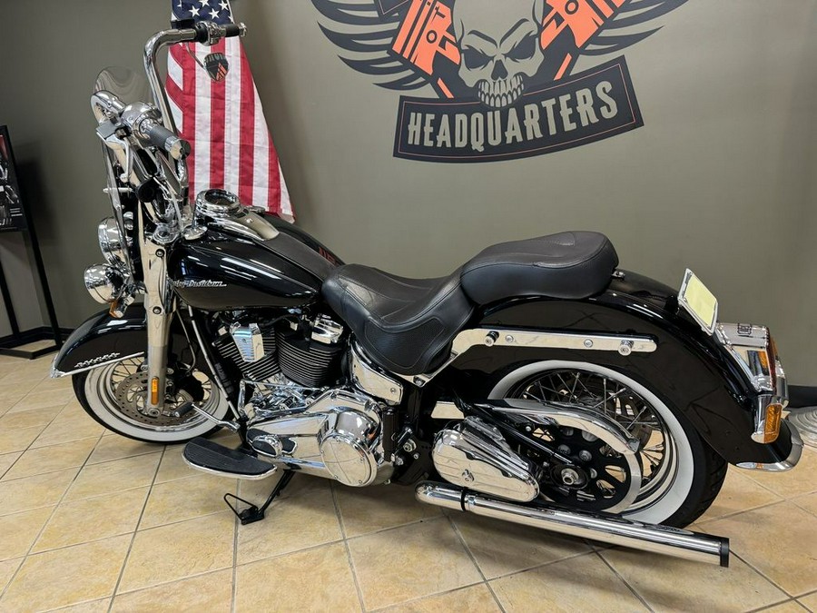 2019 Harley-Davidson Softail® Deluxe