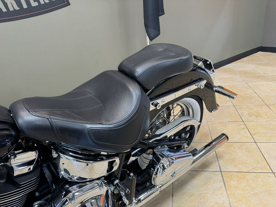 2019 Harley-Davidson Softail® Deluxe