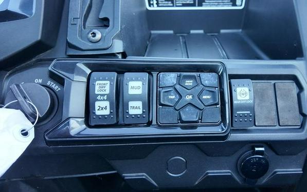 2025 Can-Am® Defender MAX X mr with Half-Doors HD10 Wildland Camo