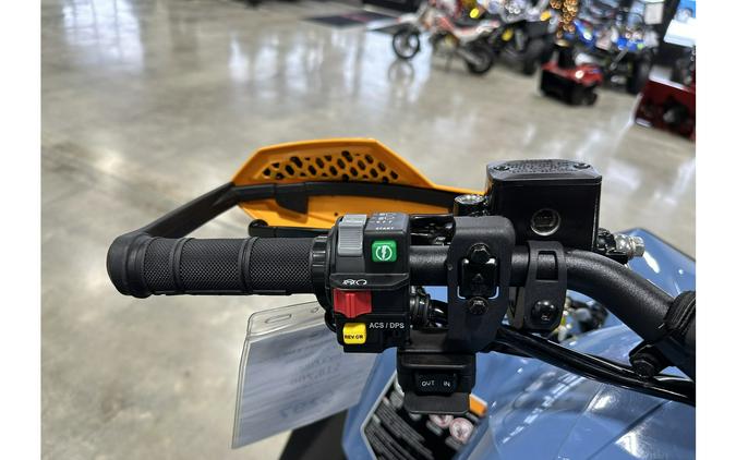 2026 Can-Am RENEGADE X MR 1000R