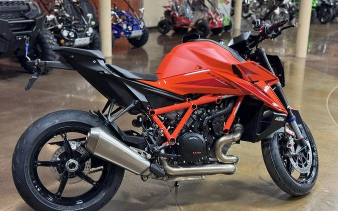 2026 KTM 1390 Super Duke R EVO