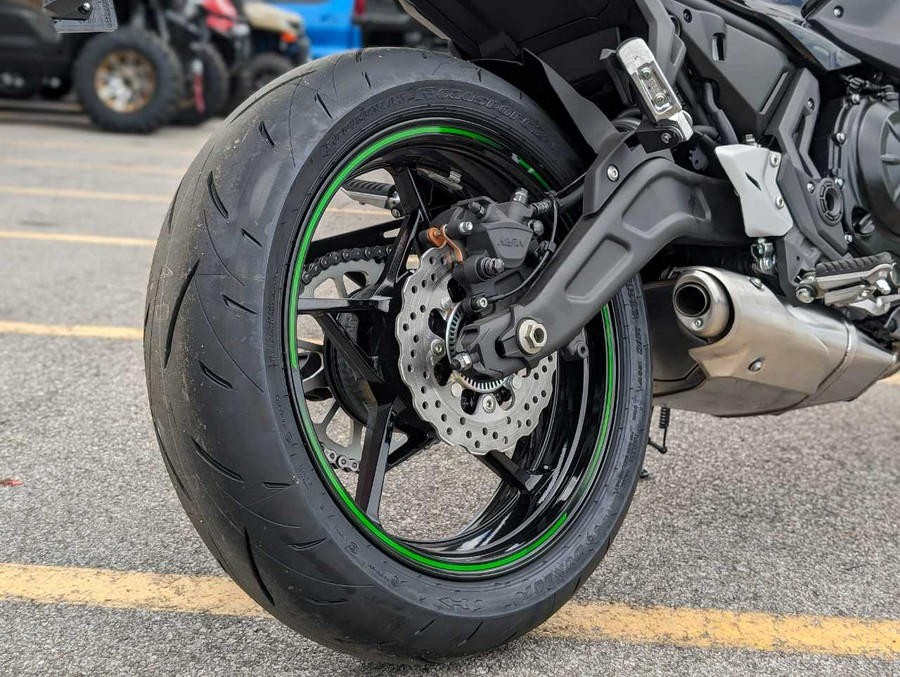 2024 Kawasaki Ninja® 650 Base