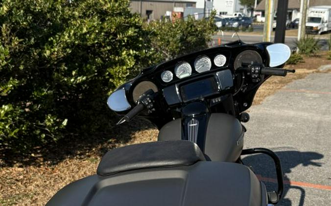 2019 Harley-Davidson® FLHXS Street Glide® Special