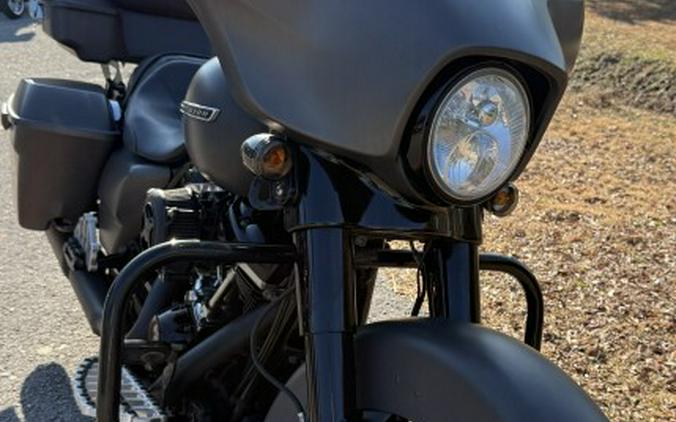 2019 Harley-Davidson® FLHXS Street Glide® Special
