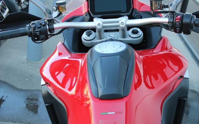 2024 Ducati Multistrada V4 S Travel & Radar