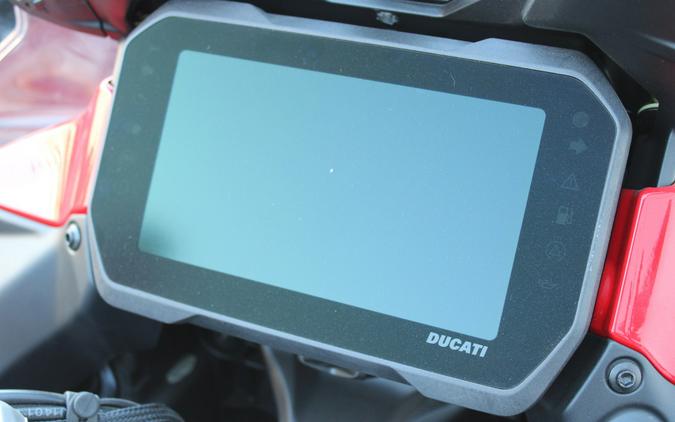 2024 Ducati Multistrada V4 S Travel & Radar