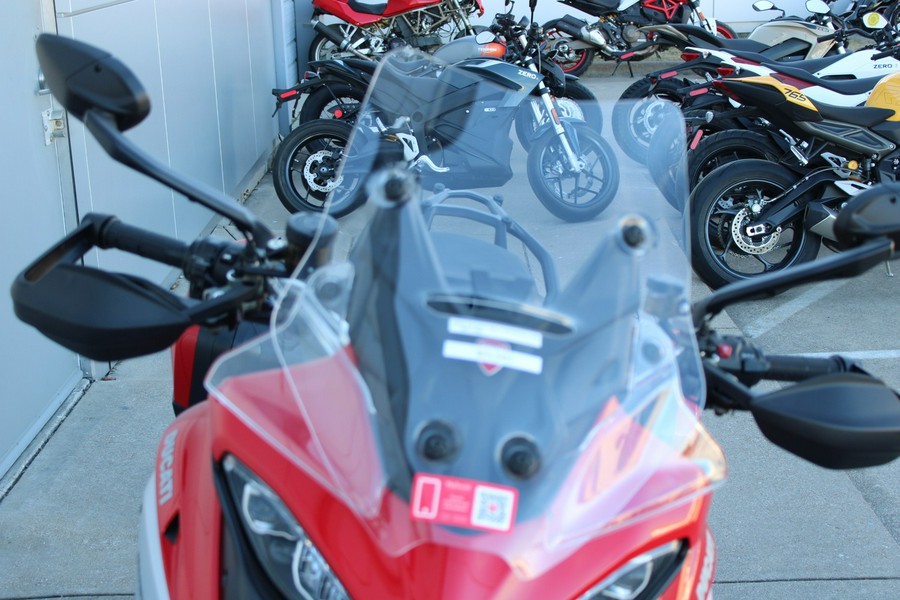 2024 Ducati Multistrada V4 S Travel & Radar