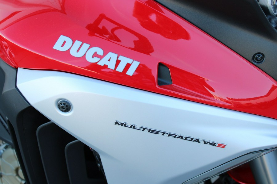 2024 Ducati Multistrada V4 S Travel & Radar