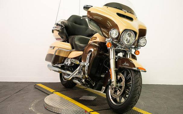2014 Harley-Davidson® FLHTK - Electra Glide® Ultra Limited