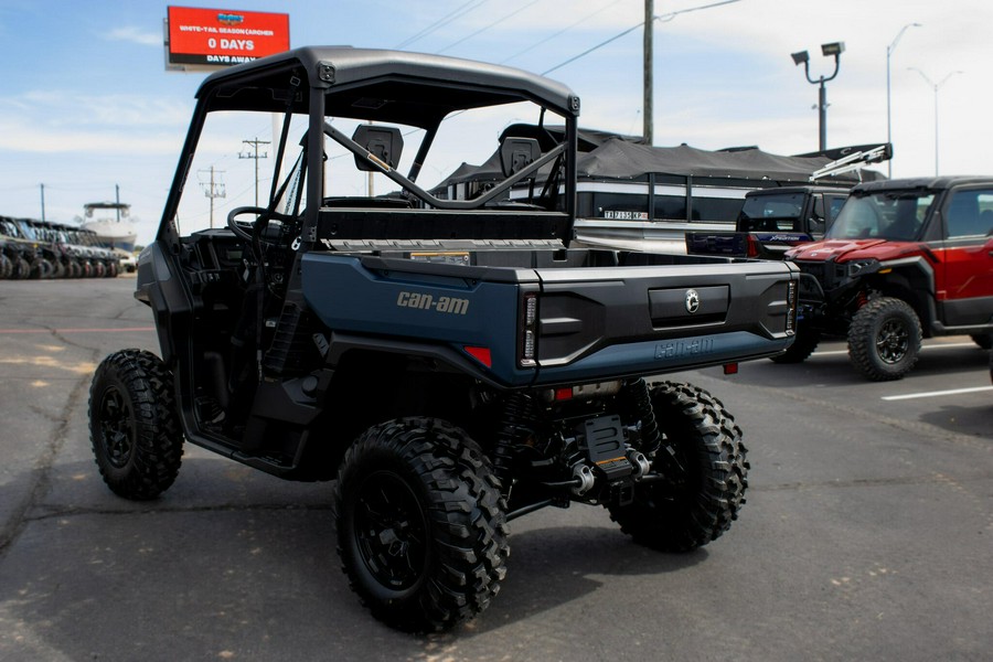 2026 CAN-AM DEFENDER XT HD11