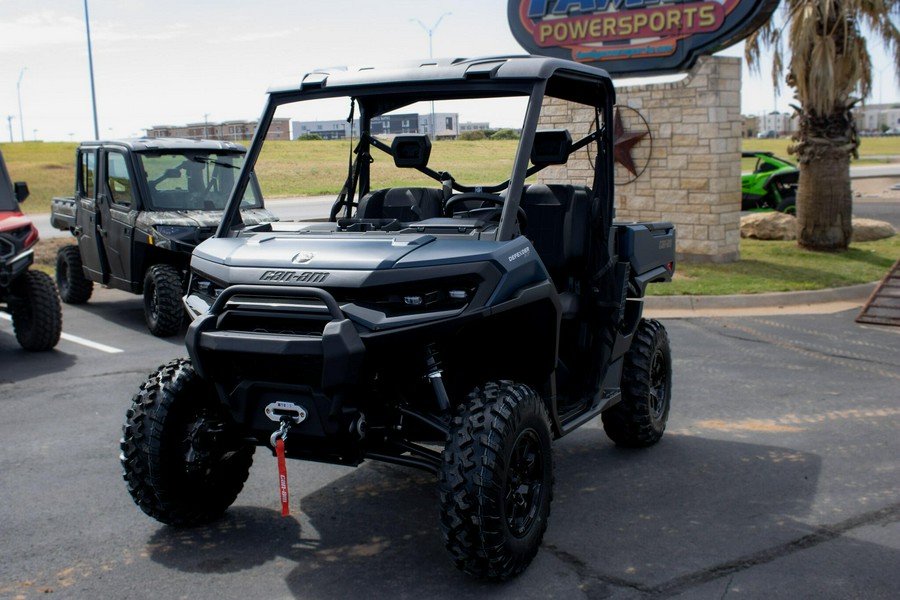 2026 CAN-AM DEFENDER XT HD11