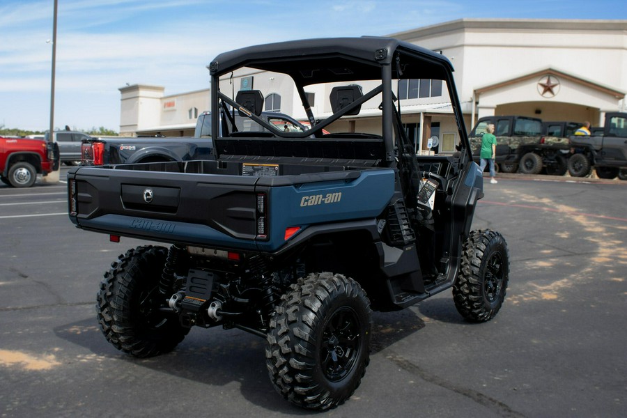 2026 CAN-AM DEFENDER XT HD11