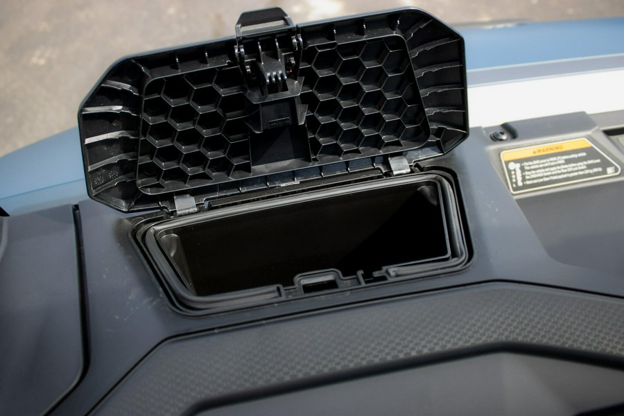 2026 CAN-AM DEFENDER XT HD11