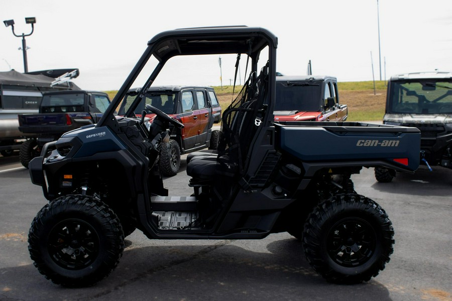2026 CAN-AM DEFENDER XT HD11