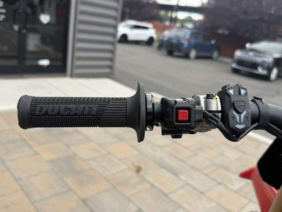 2026 Ducati Desmo450 MX Factory 450 MX