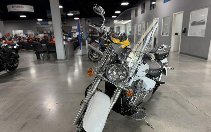 2025 Suzuki Boulevard C50T Special