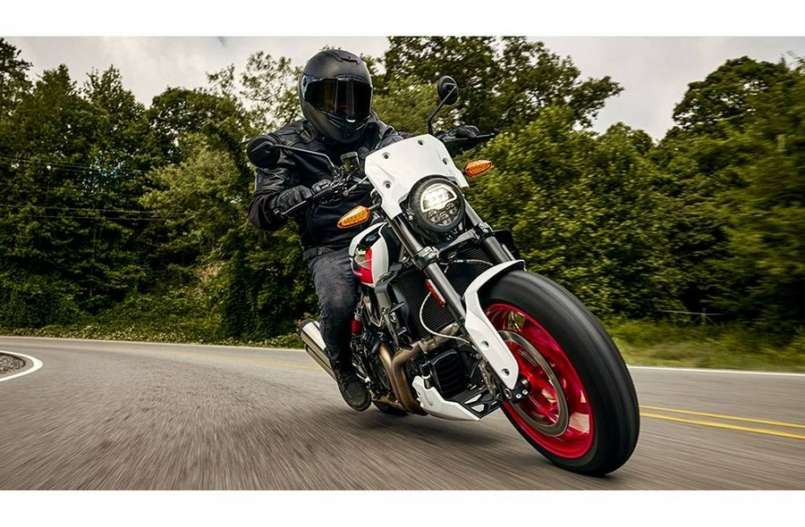 2023 Indian Motorcycle FTR Sport - White Lightning/Indy Red