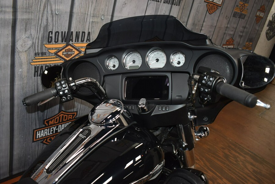 FLHX 2022 Street Glide