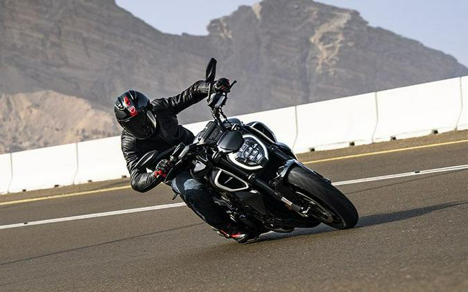 2024 Ducati Diavel V4