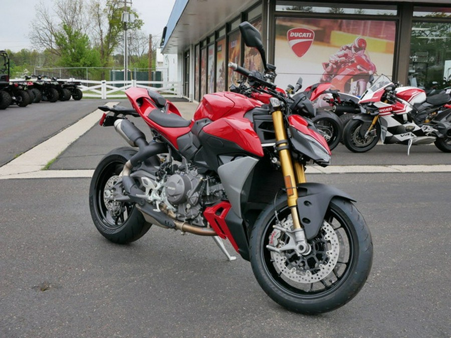 2026 DUCATI Streetfighter V2