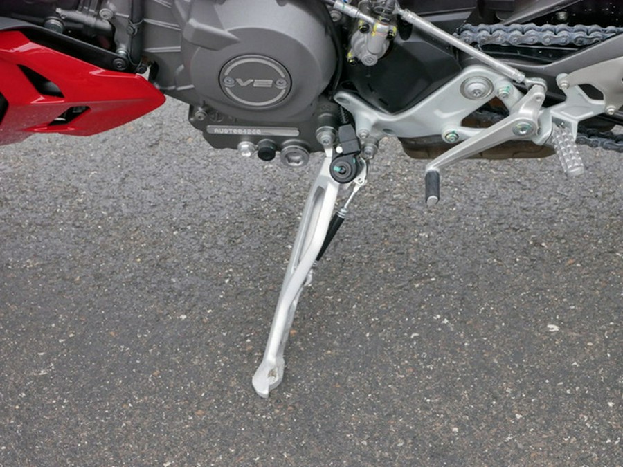 2026 DUCATI Streetfighter V2
