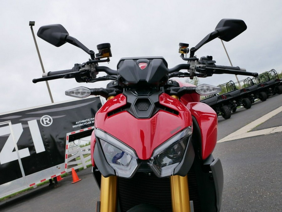 2026 DUCATI Streetfighter V2
