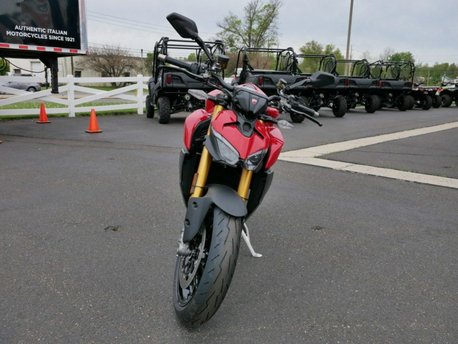 2026 DUCATI Streetfighter V2