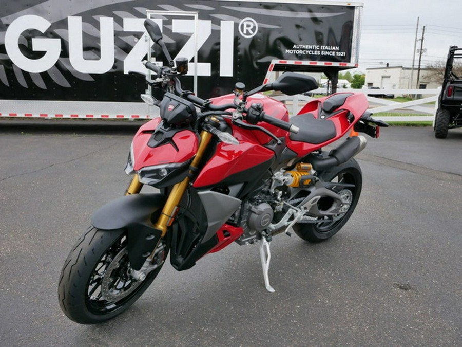 2026 DUCATI Streetfighter V2
