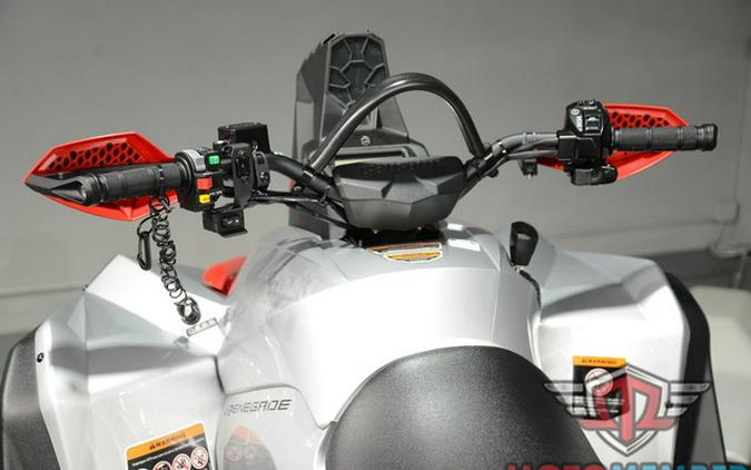 2026 Can-Am Renegade X Mr 1000 R Hyper Silver & Legion Red