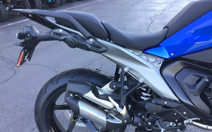 2026 BMW R 1300 RS Racing Blue Metallic