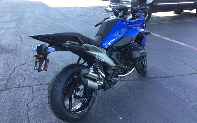 2026 BMW R 1300 RS Racing Blue Metallic