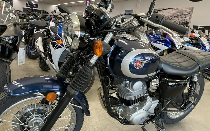 2025 Kawasaki W230 ABS