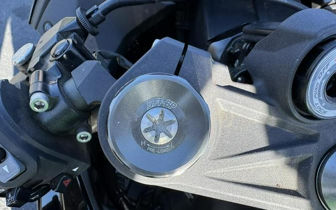 2023 Kawasaki Ninja® ZX™-6R KRT Edition