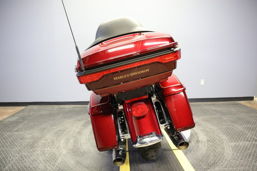 2017 Harley-Davidson Electra Glide Ultra Classic Two-Tone Mysterious Red Sunglo/Velocity Red Sung