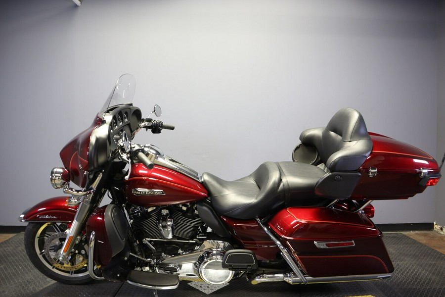 2017 Harley-Davidson Electra Glide Ultra Classic Two-Tone Mysterious Red Sunglo/Velocity Red Sung