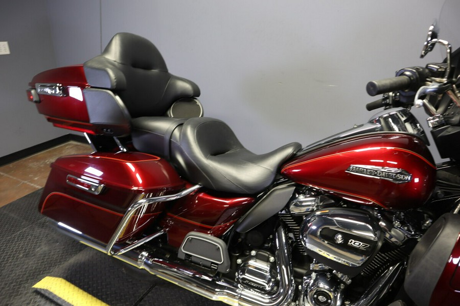 2017 Harley-Davidson Electra Glide Ultra Classic Two-Tone Mysterious Red Sunglo/Velocity Red Sung