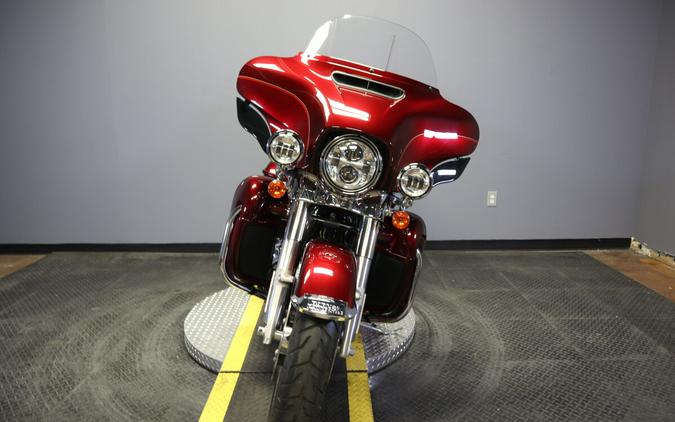 2017 Harley-Davidson Electra Glide Ultra Classic Two-Tone Mysterious Red Sunglo/Velocity Red Sung