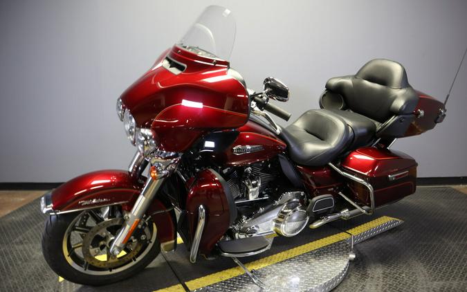 2017 Harley-Davidson Electra Glide Ultra Classic Two-Tone Mysterious Red Sunglo/Velocity Red Sung