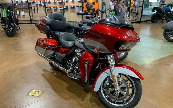 2019 Harley-Davidson Road Glide Ultra Wicked Red/Barracuda Silver