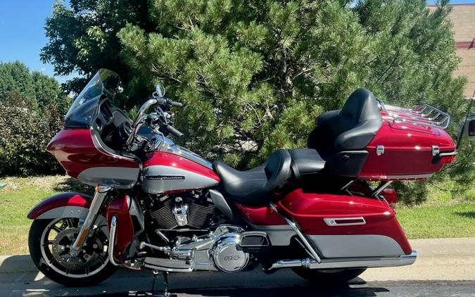 2019 Harley-Davidson Road Glide Ultra Wicked Red/Barracuda Silver