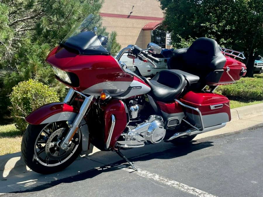 2019 Harley-Davidson Road Glide Ultra Wicked Red/Barracuda Silver