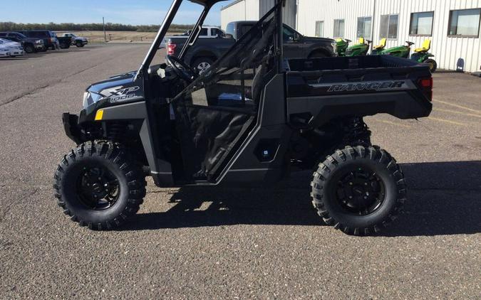 2025 Polaris Industries RANGER XP 1000 Premium Onyx Black