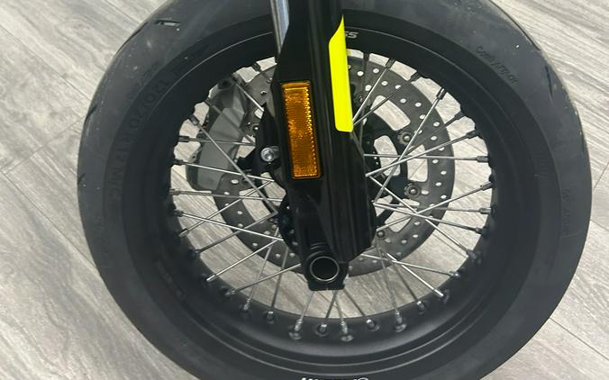 2026 Husqvarna Supermoto 701