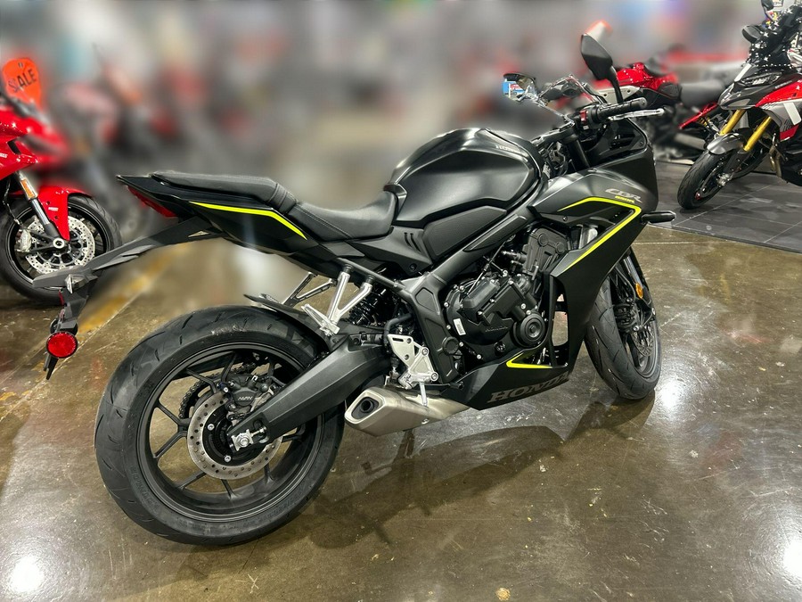2026 Honda CBR650R E-CLUTCH